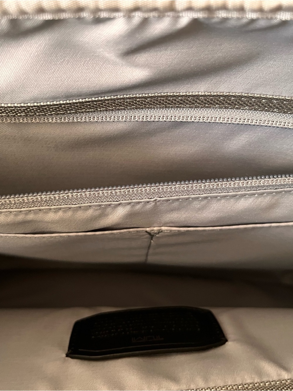 NWOT Tumi Alpha 3 Compact Large Laptop Briefcase 2603114D4 + Dust Bag - Picture 13 of 16